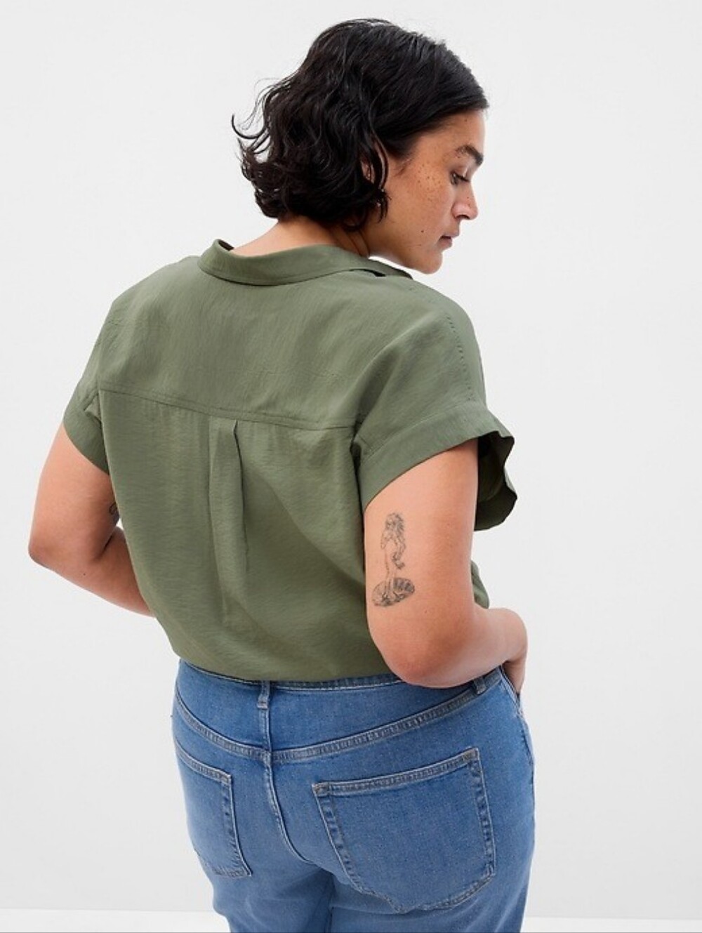 GAP Olive Green Short-Sleeve Utility Shirt - Picture 2 of 5